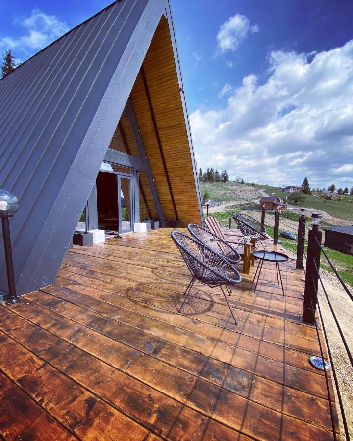 Nordik Cabin - Aframe With 2 Bedrooms Mărişel Exteriör bild