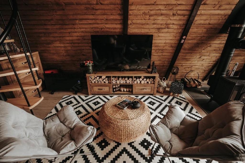Nordik Cabin - Aframe With 2 Bedrooms Mărişel Exteriör bild
